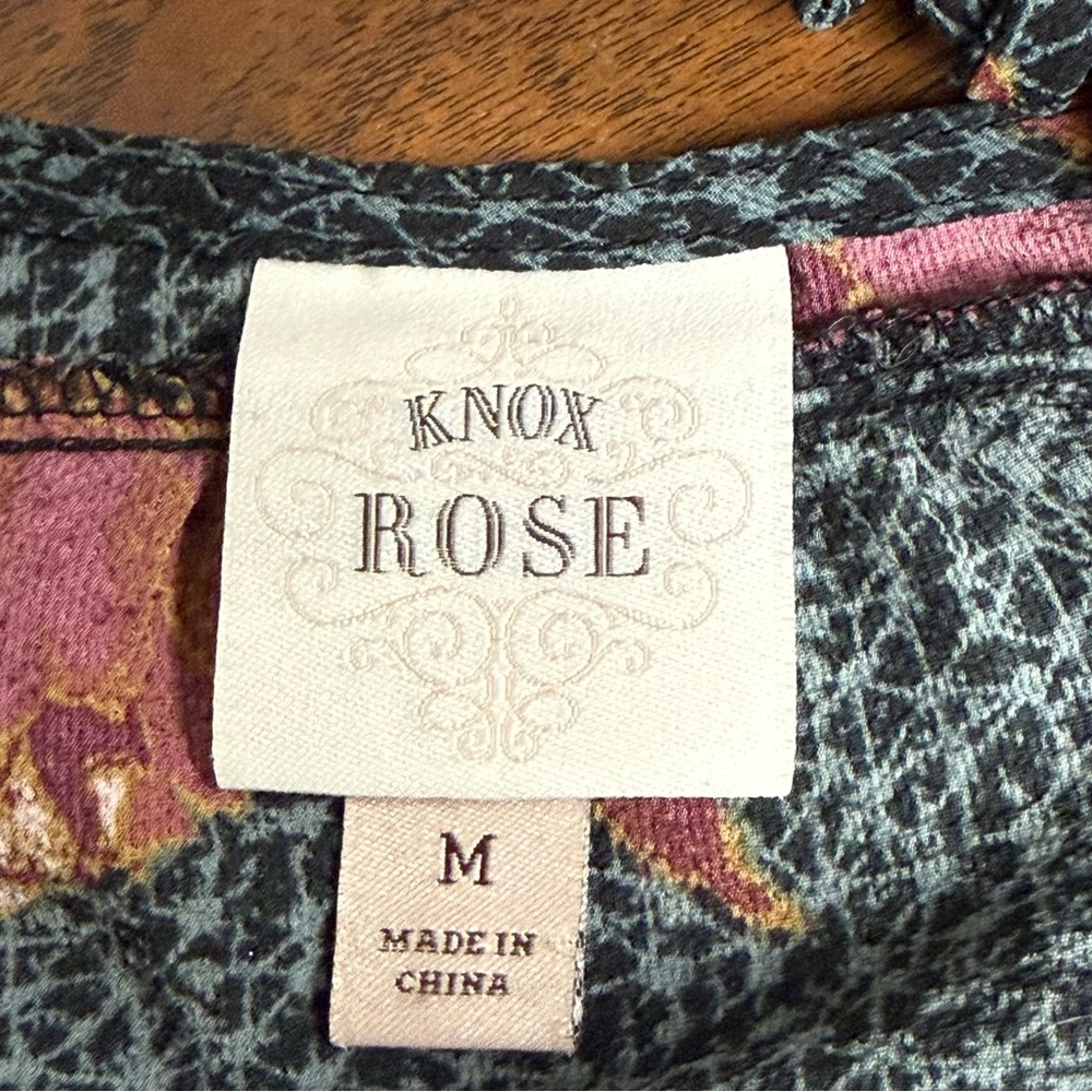 Knox Rose Boho Floral Peasant Blouse Blue Burgundy Medium Tassel - Picture 9 of 11